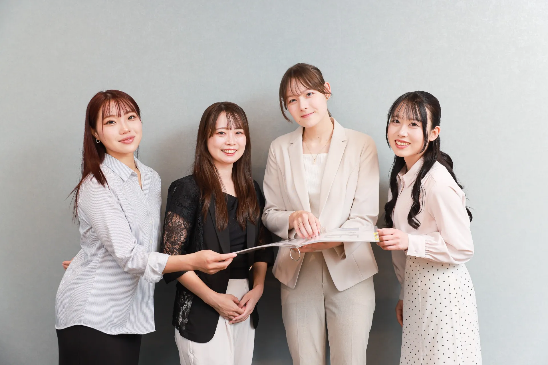 株式会社TMRホールディングス